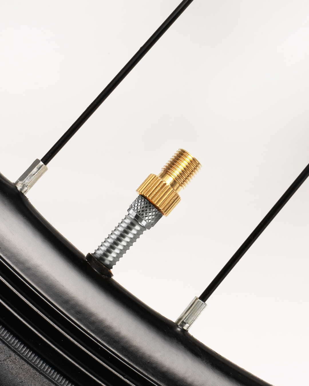 Fahrradventil Adapter 2er mit Dichtring, DV SV auf AV, Adapter Französisches Ventil,Adapter Fahrradventil auf Autoventil, Sclaverand Dunlopventil auf Auto Autoventil Adapter, Ventiladapter Fahrrad.